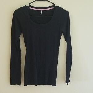 Long sleeve tshirt